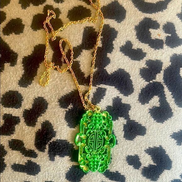 Green Pendant Necklace with Gold Chain - Picture 1 of 3